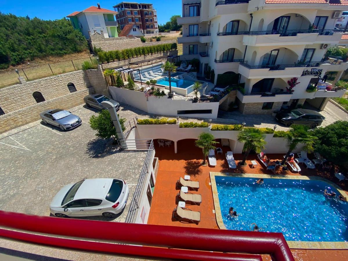 Hotel Kleopatra Ulcinj Esterno foto